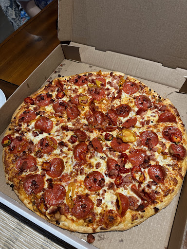 Photo of Bro's Pizza & Wings - 429 Glendale Ave, St. Catharines, ON L2P 3Y1
